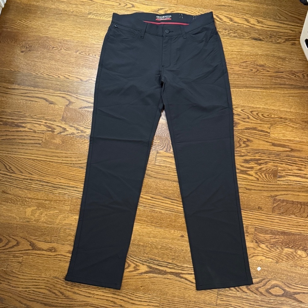 NWT Awearness  Kenneth Cole Men's Black Pants size 30x32